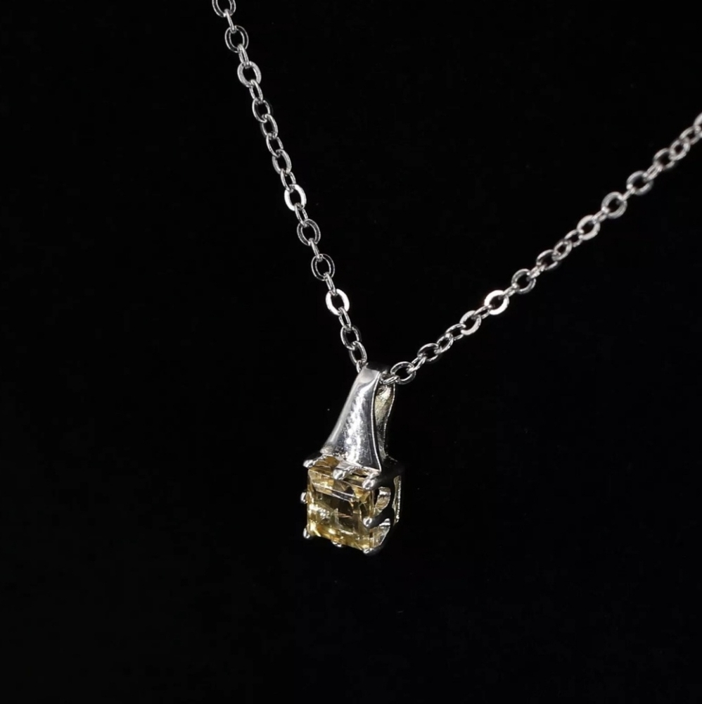 Sterling Silver 925 Princess-Cut Citrine Solitaire Pendant 21" Necklace 2.5 gram - Picture 3 of 6